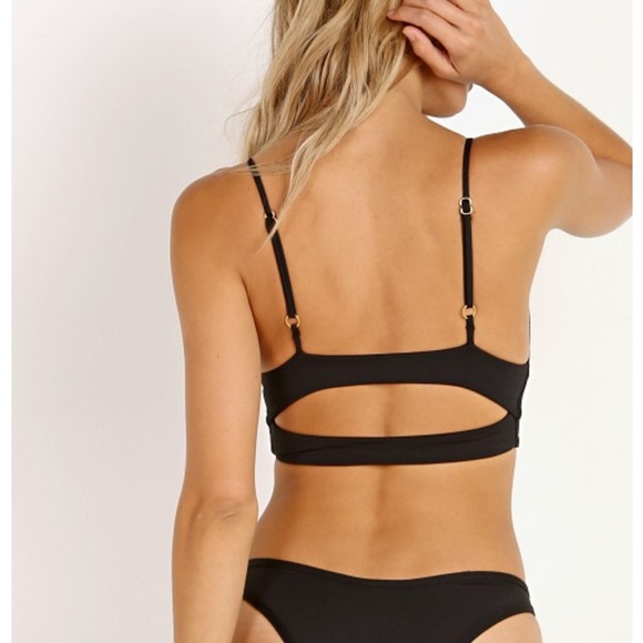 L space black bikini top and Tavik black bikini bottom - Picture 4 of 7